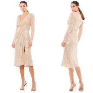 NWT Ieena for Mac Duggal Gold Sequin Dress Size 2